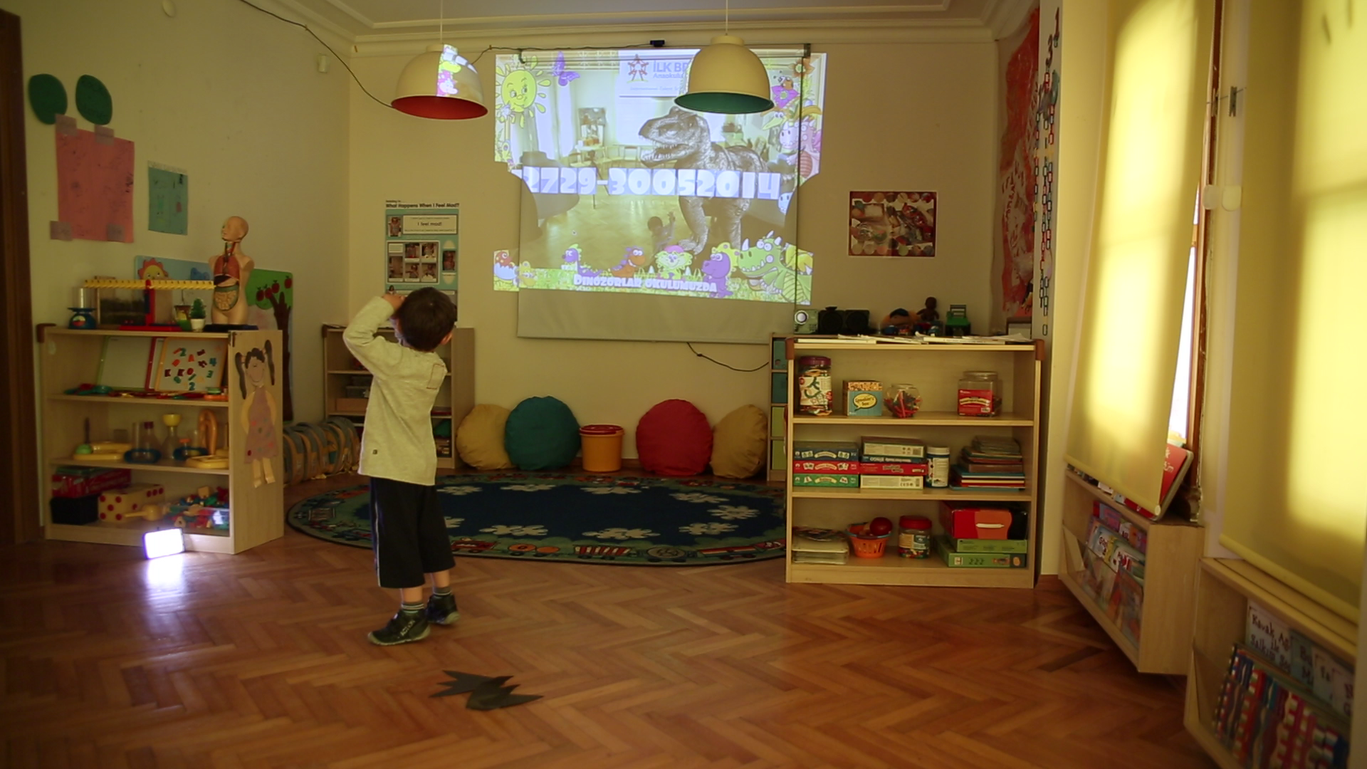 Dinozorlar Okulumuzda